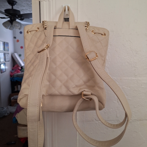 Purse/bookpack - Picture 7 of 9